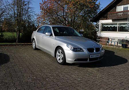 BMW 525i E60 *erst 113tkm* *Xenon* *PDC* *SHZ* *M54*