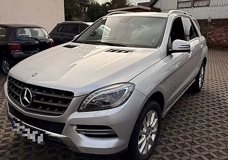 Mercedes-Benz ML 250 BlueTEC 4MATIC -
