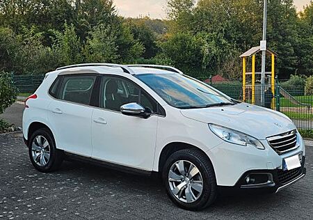 Peugeot 2008 110 PS/1.Hand/Service Neu/Extras