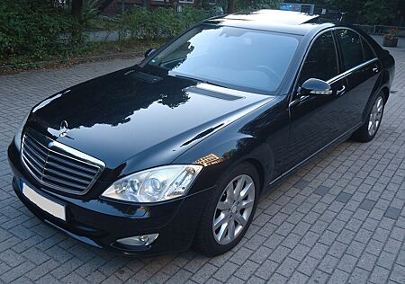 Mercedes-Benz S 350 NAVI/NACHTSICHT/PDC/VOLLEDER/BI-XENON/SD