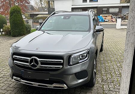 Mercedes-Benz GLB 180 GLB 200 -