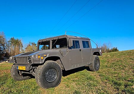 Hummer H1