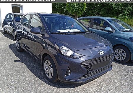 Hyundai i10 Select Klima + Navigation
