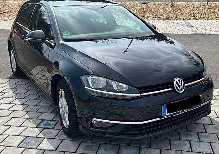 VW Golf Volkswagen 1.0 TSI Join NAVI