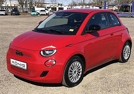 Fiat 500 Elektro RED MY25 Komfortpaket Automatik