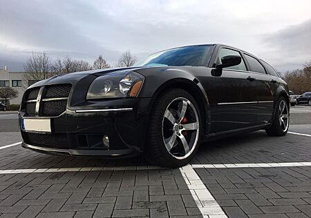 Dodge Magnum SRT-8 (USA Hemi V8) Modelljahr 2005