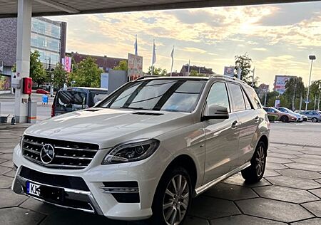 Mercedes-Benz ML 350 BlueTEC 4MATIC -
