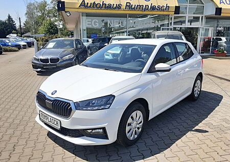 Skoda Fabia 1,0 MPI Ambition LED DAB Navi SmartLink Te