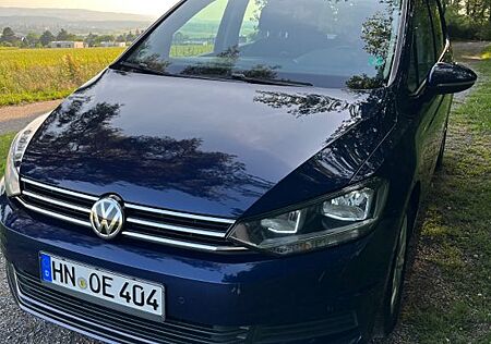 VW Touran Volkswagen 2.0 TDI SCR DSG Highline Highline