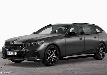BMW i5 M60 xDrive Touring M Sport AHK Kamera LED