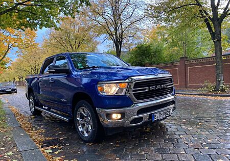 Dodge RAM 1500 BigHorn 4x4 , bitte Lessen!!