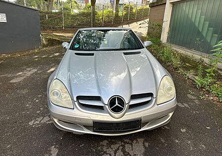 Mercedes-Benz SLK 200 KOMPRESSOR -