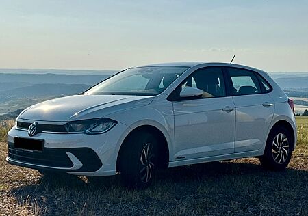 VW Polo Volkswagen 1.0 LIFE | Nur 8tkm | Apple CarPlay | Shzg