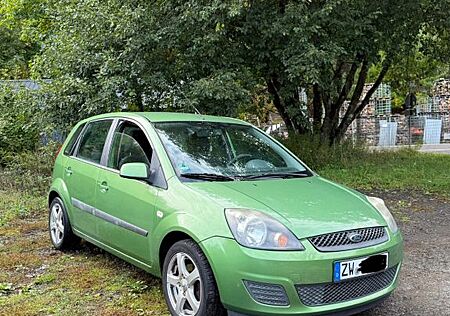 Ford Fiesta 1,4 16V Ambiente Ambiente