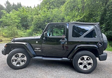 Jeep Wrangler 2.8l CRD Sahara Automatik Sahara
