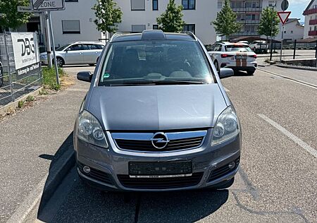 Opel Zafira B Cosmo TÜV NEU / 7-Sitzer
