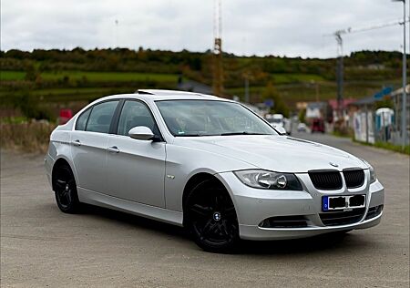 BMW 330 gebraucht kaufen BMW 330i Automatik - 258 PS - TÜV 04/2027