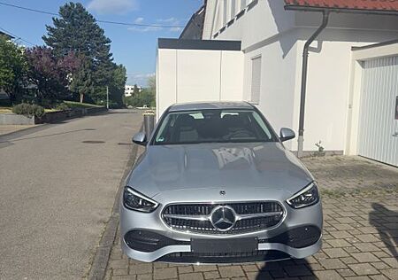 Mercedes-Benz C 200 | Avantgarde | DIGITAL LIGHT | NAVI | 360