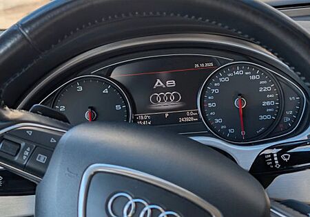 Audi A8 gebraucht kaufen Audi A8 3.0 TDI quattro Tiptronic | VIP-Sitze