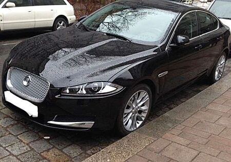 Jaguar XF 2.2 L Diesel -