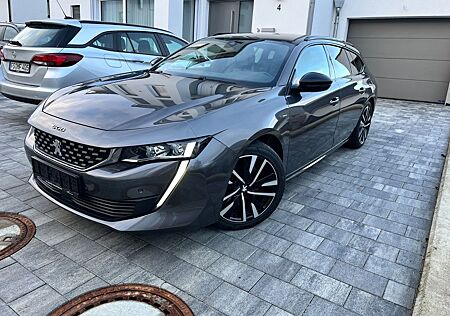 Peugeot 508 SW GT Pack Hybrid 225 | FOCAL | 360° | AHK |