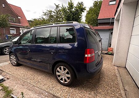 VW Touran Volkswagen 2.0 TDI Highline Highline Export!!!