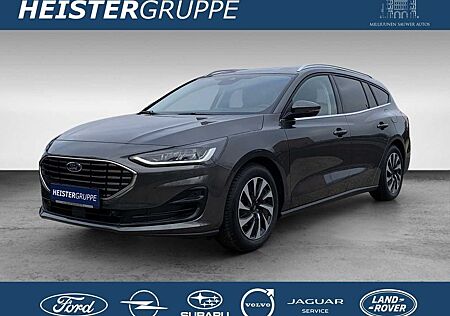 Ford Focus Titanium +Kamera+Navi+PDC