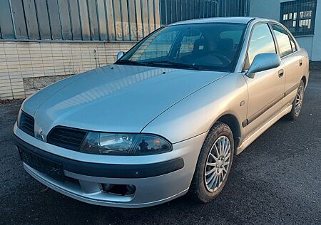 Mitsubishi Carisma Lim. 5-trg. GDI Motion 1800