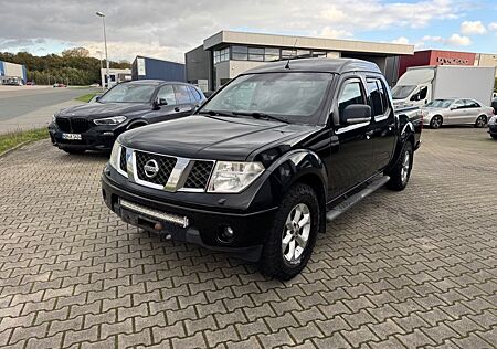 Nissan Navara gebraucht kaufen Nissan Navara Pickup Double Cab LEDER 4X4 AUTOMATIK
