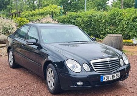 Mercedes-Benz E 280 MOPF*MEMORY*VOLLLEDER*8FACH