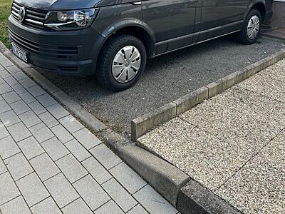 Volkswagen T6 Transporter Kombi,9-Sitzer,Klima,AHK