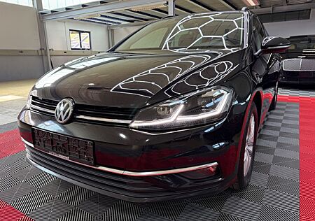 VW Golf Volkswagen Comfortline DSG Navi SHZ Distronic LED