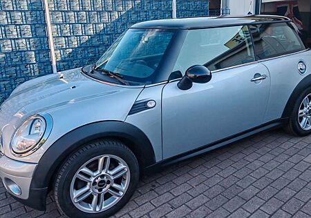 Mini Cooper 1.6 TÜV/AU 11/26 Alu Klima