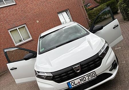 Dacia Sandero SCe 65 Essential Essential