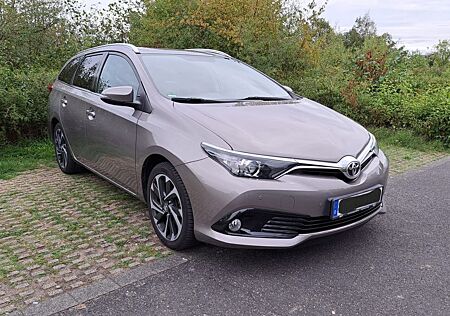 Toyota Auris Touring Sports 1,2-l-Turbo Comfort S/S...