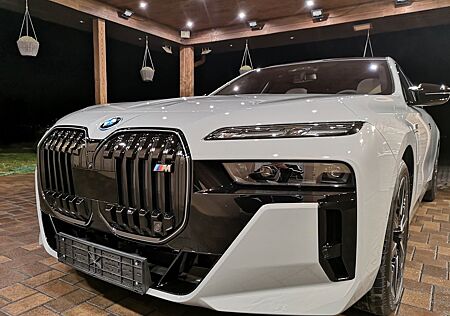 BMW M760 Baureihe 7 Lim e xDrive