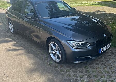 BMW 316i Sport Line