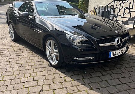 Mercedes-Benz SLK 200 -