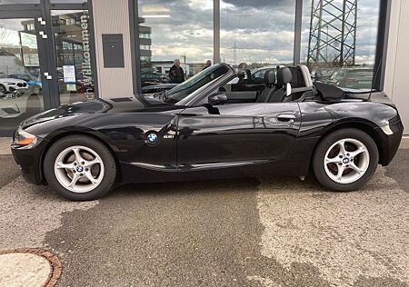 BMW Z4 2.2i *Sitzheizung*Klimaanlage*Leder