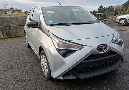 Toyota Aygo (X) -business 87404km,2. Hand, Freisprechf.Kli