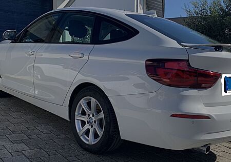 BMW 318d 318 Gran Turismo Gran Turismo Advantage...