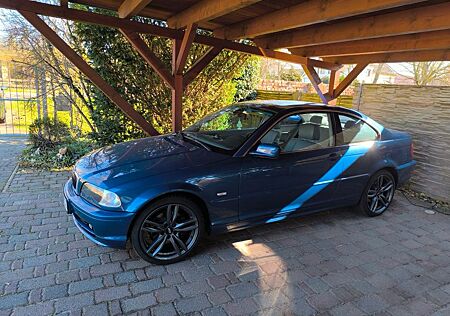 BMW 328Ci -