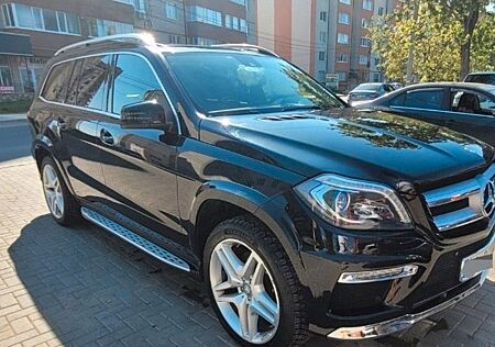 Mercedes-Benz GL 350 AMG Packet, BlueTEC 4MATIC -