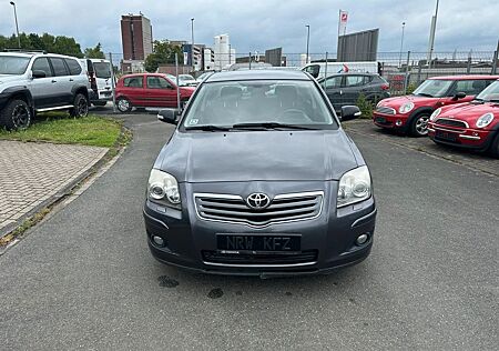 Toyota Avensis Sol Limousine Automatik
