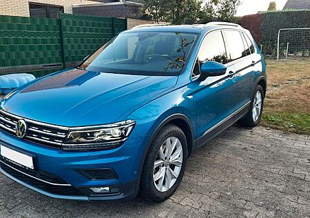 VW Tiguan Volkswagen 2.0 TDI SCR DSG 4MOTION Highline Highline