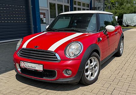 Mini Cooper D 1.6 KLIMA/NAVI/S-HEFT/TÜV NEU