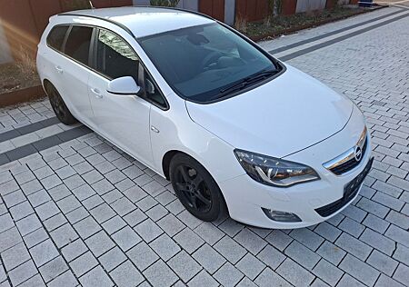 Opel Astra J 2.0CDTI*Tüv 12/26*Xenon*guter Zustand*