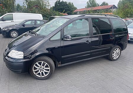 VW Sharan Volkswagen Trendline *SHZ*BT*7-SITZER*AHK*