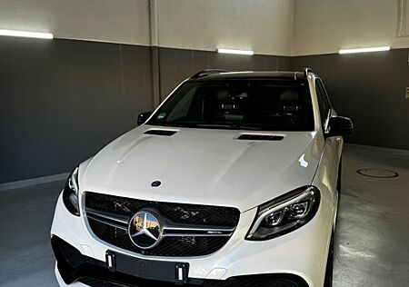 Mercedes-Benz GLE 63 AMG Mercedes-AMG GLE 63 S 4MATIC Merc...