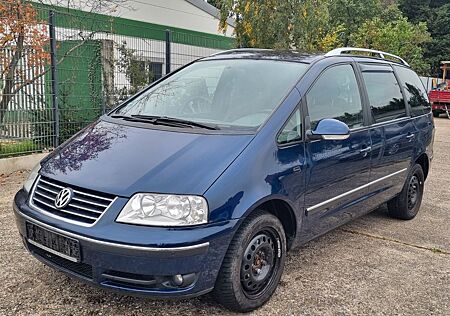 VW Sharan Volkswagen 2.0TDI Highline